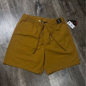 Vans Range Shorts Relaxed Fit Brown MSRP $45 - Size Medium